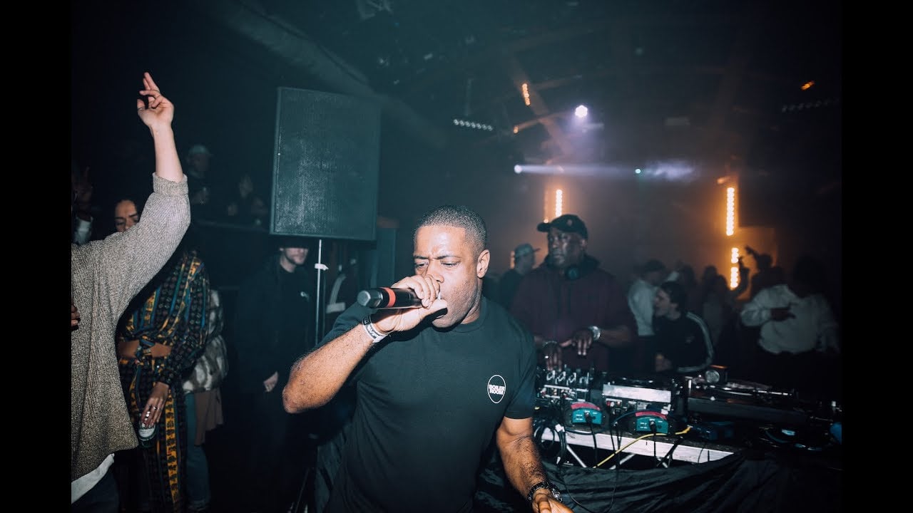 Photo of set Mike "Ruff Cut" Lloyd & PSG.
